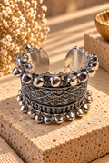 Kalash Cuffs