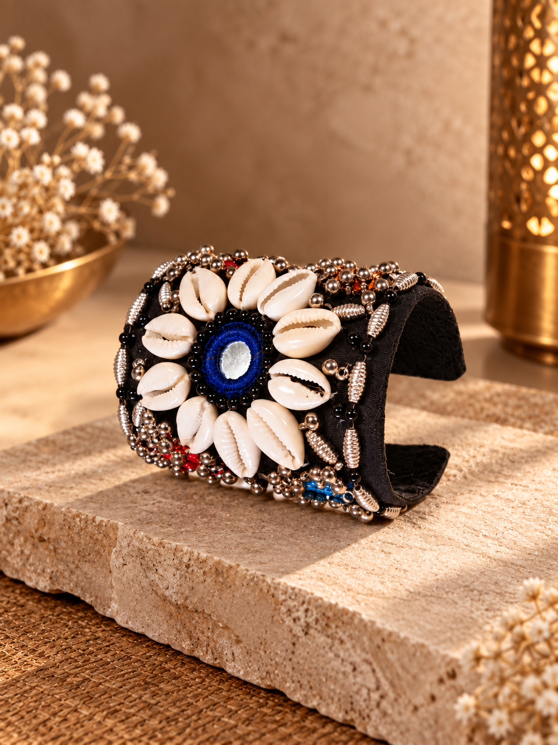 Kaudi Cuffs