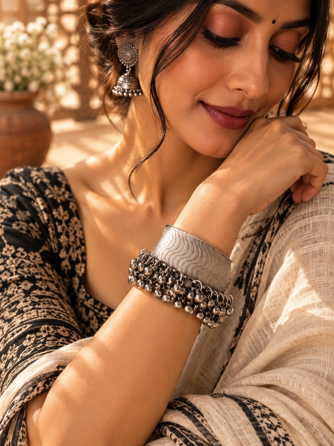 Ghantika Cuff