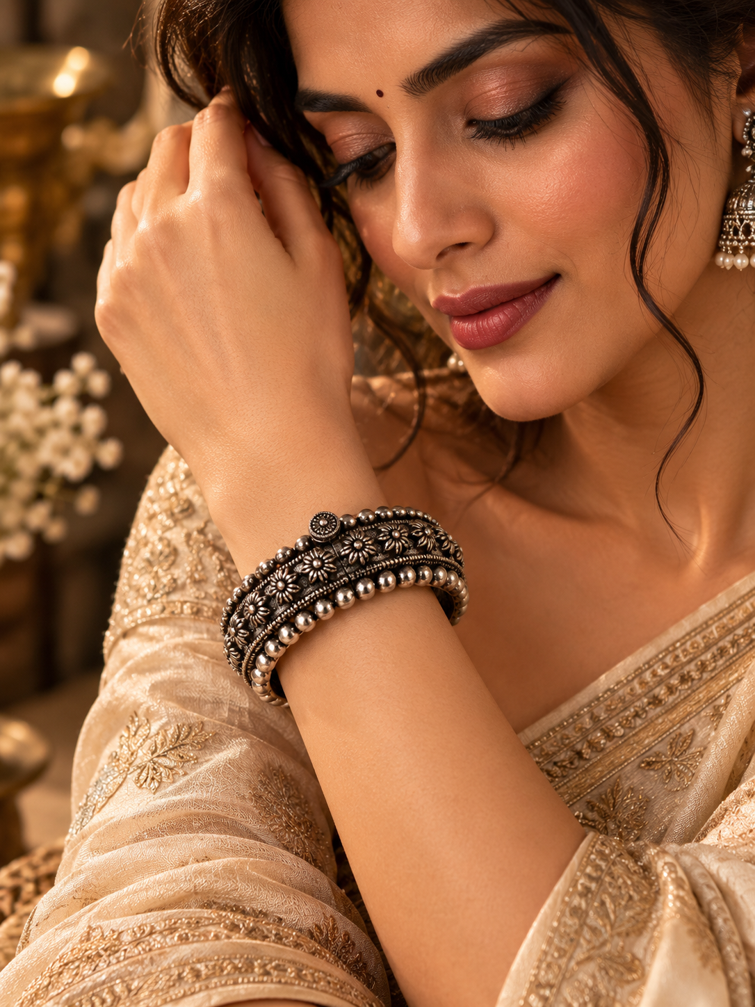 Chandra Cuffs